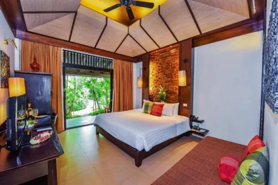 디럭스 가든 — Impiana Beachfront Resort Patong, Phuket