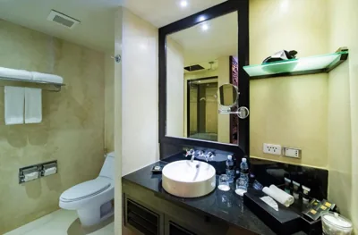 Impiana Beachfront Resort Patong, Phuket – 사진 10